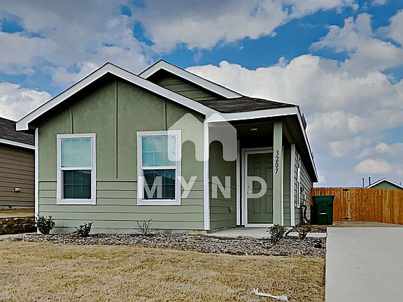 2nd image of 3207 Crestone Dr