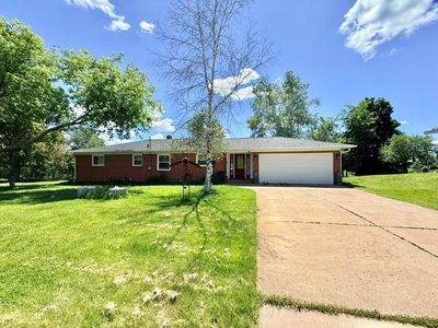 W5097 Sunset Dr, Merrill, WI, 54452