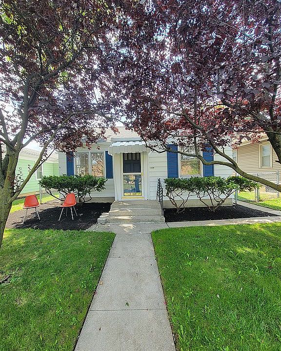 1st image of 219 Putnam St