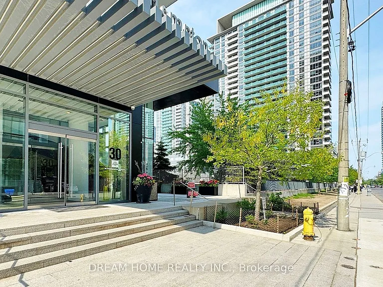 30 Roehampton Ave #2902 — Photo 3