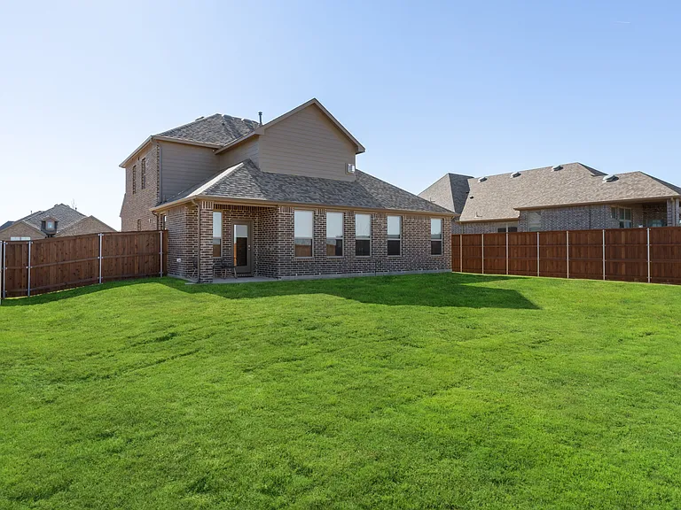 950 Waterview Dr — Photo 27
