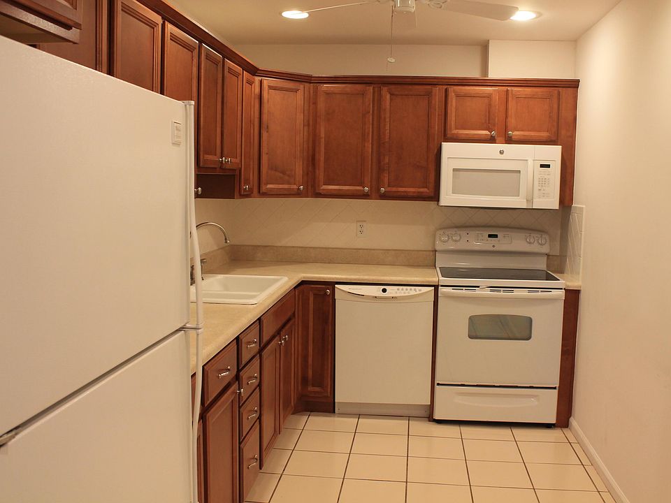 1st image of 10123 44th Dr S #389