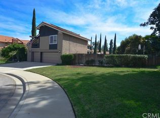10 Glenridge Ln, Pomona, CA 91766