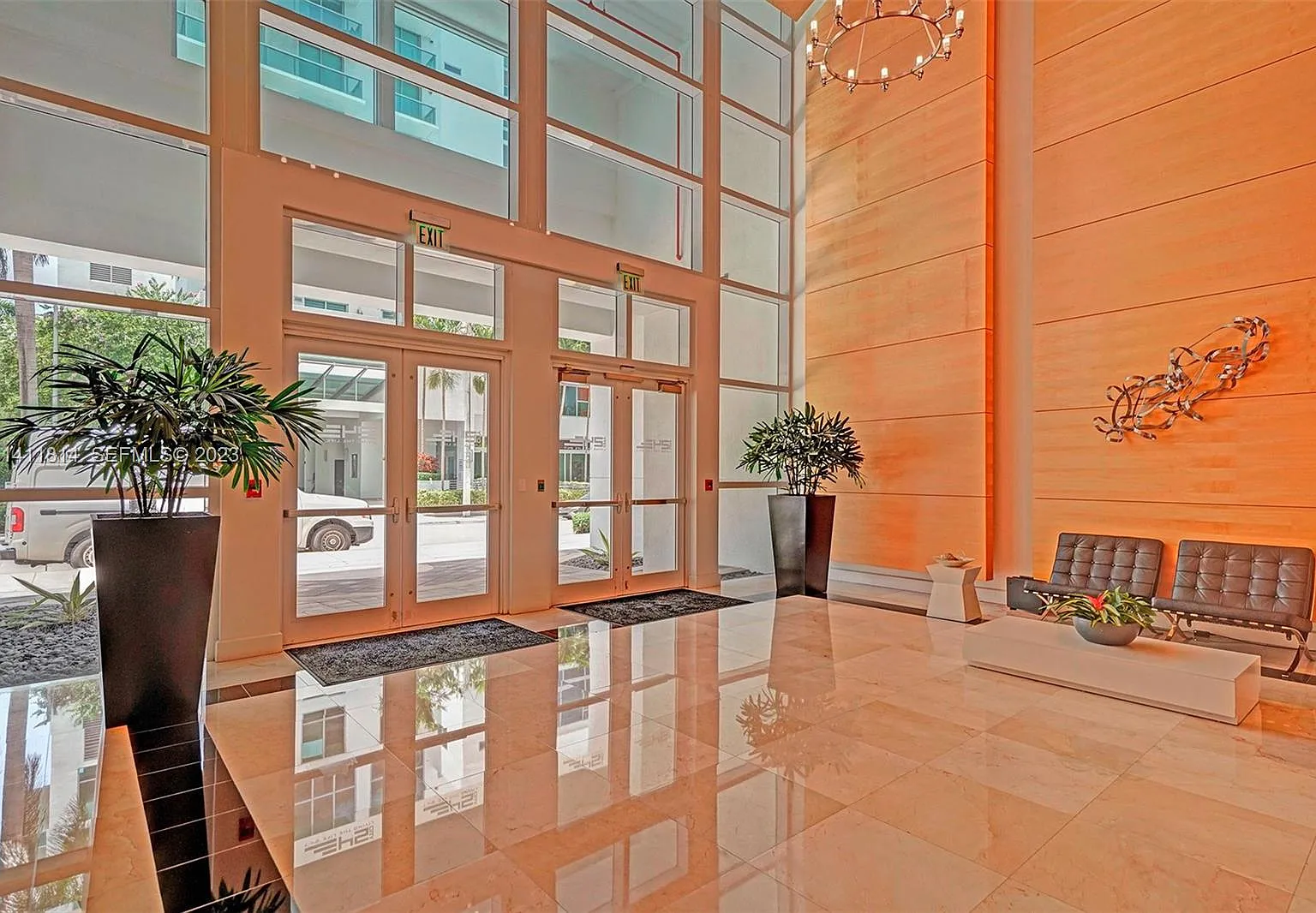 1 bed, 679 sqft, $2,400 — Photo 1