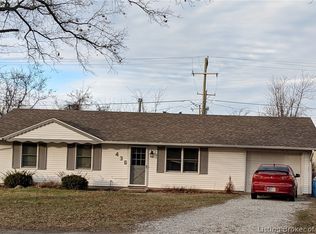 430 Cedarwood Dr, Madison, IN 47250