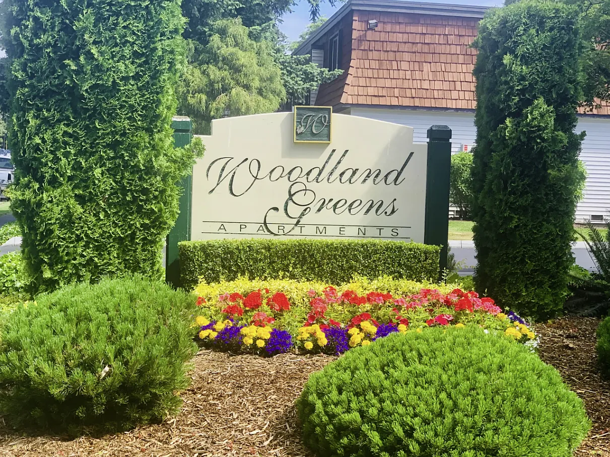 Woodland Greens Apartments — Photo 2