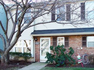372 Aldeburgh Ave, Somerset, NJ