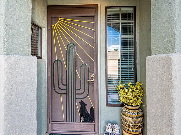 3rd image of 2261 N Avenida Del Polen