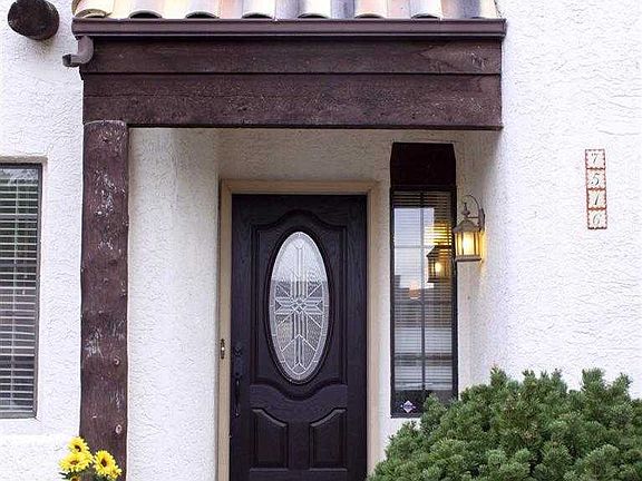 3rd image of 7516 Maplewood Dr NW
