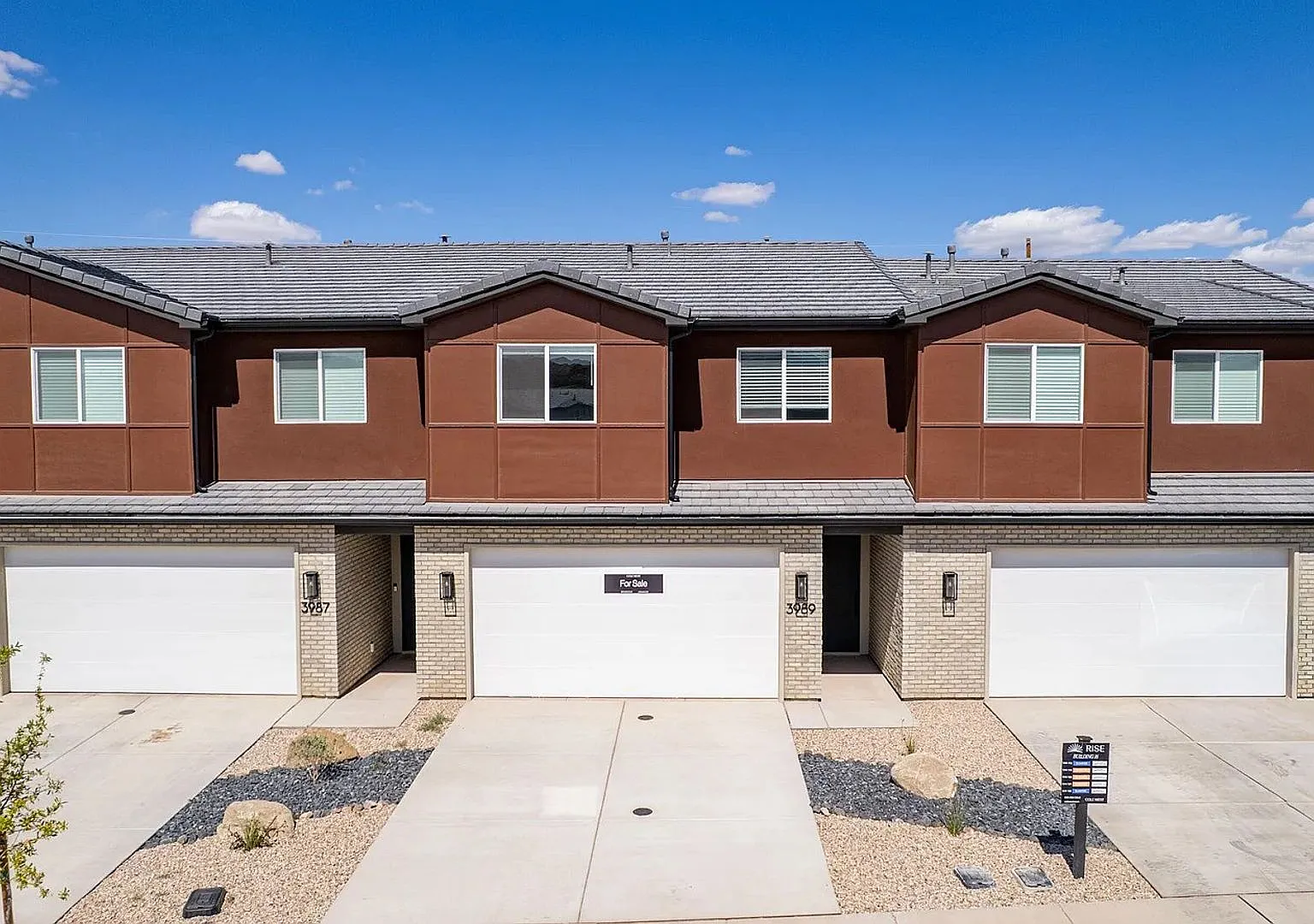 Brand New Beautiful 3 Bedroom Townhome In Great Location! — Photo 1