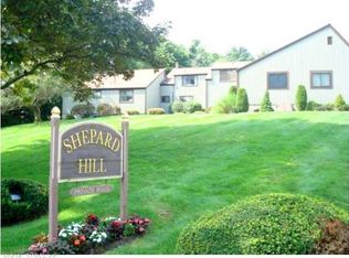 22 Shepard Hill Rd, Hamden, CT 06514