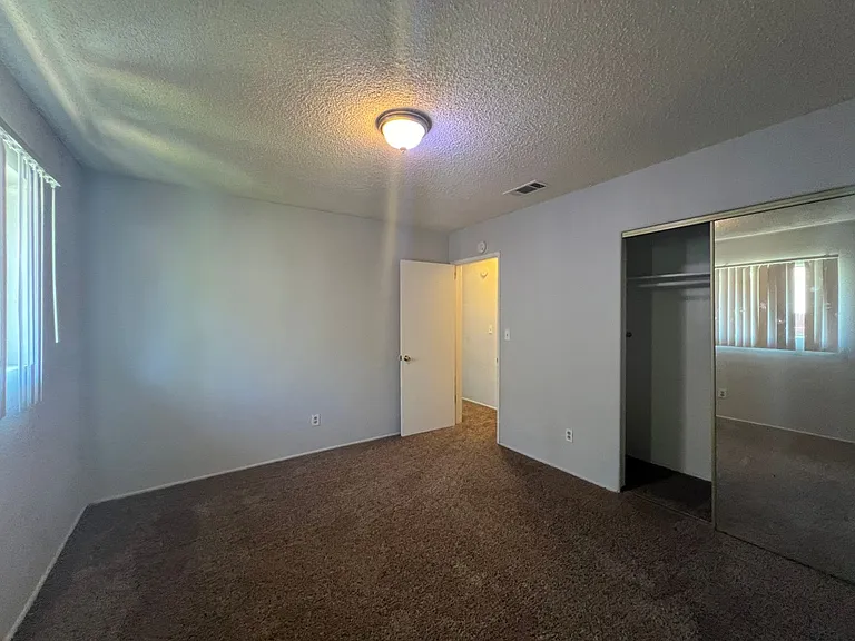 229 S Buena Vista St — Photo 11
