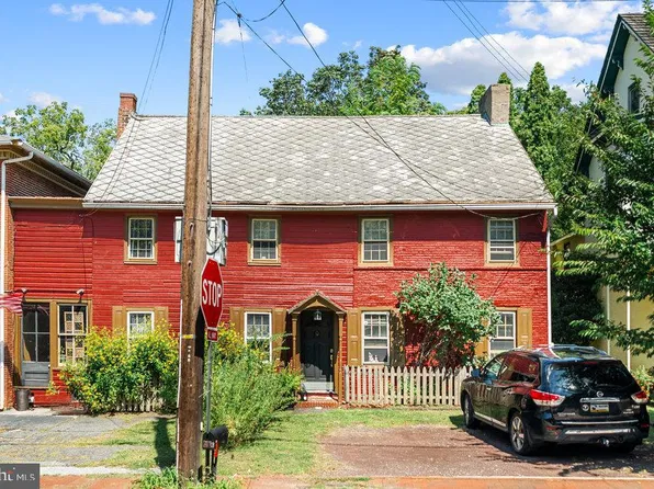 1701 W Doe Run Rd #1703, Kennett Square, PA 19348