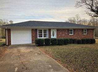 241 Norris Rd, Spartanburg, SC 29303