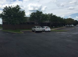 101 W 76th St, Davenport, IA 52806