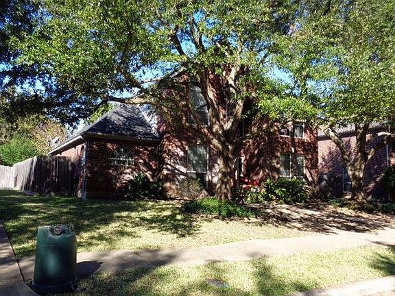 2nd image of 2315 Country Mile Ln