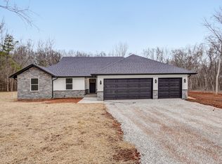 2355 N Jb Ln, Springfield, MO 65802