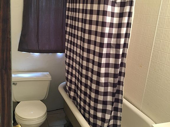 5th image of 1800 Allen Ave Floor 2