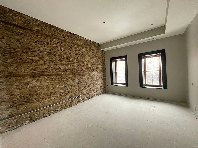The Cornerstone Building — Photo 11