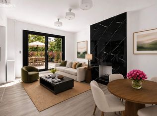 426 W 22nd St APT 2, New York, NY 10011