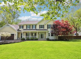 350 Woolston Rd, Pittsford, NY 14534
