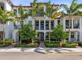 11554 SW 13th Ct, Hollywood, FL 33025