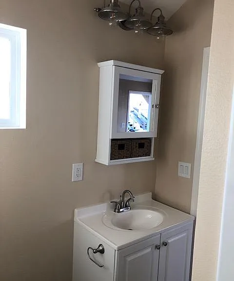 bath with shower