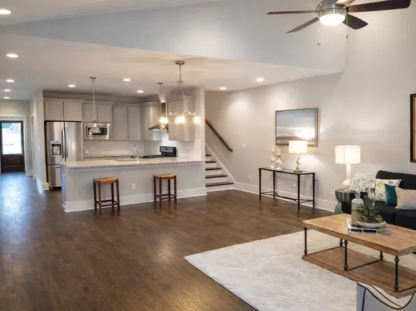 1001 Spain Ave #B, Nashville, TN 37216