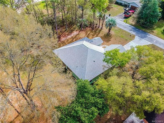 3rd image of 2245 W Dolphin Dr
