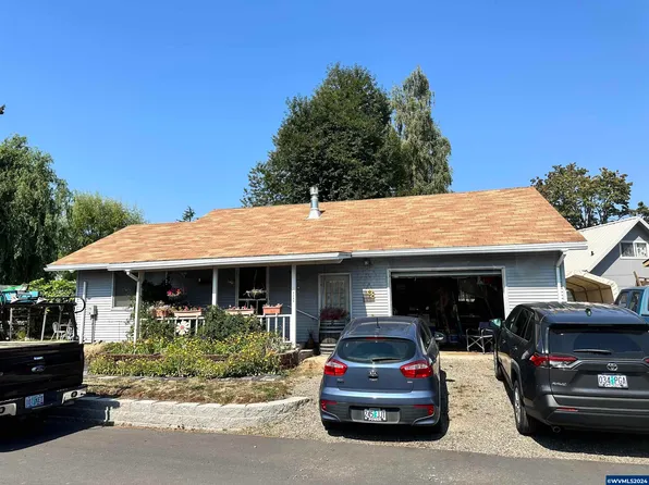 9263 Glory Ct NE, Salem, OR 97305