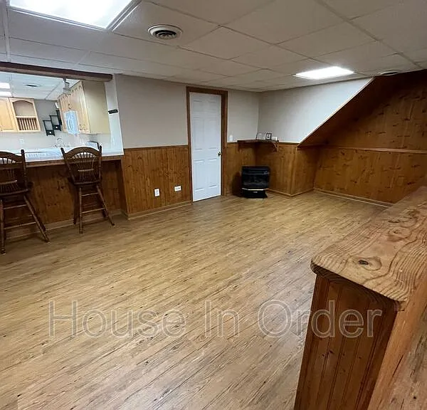 12 Looking Glass Ln — Photo 3