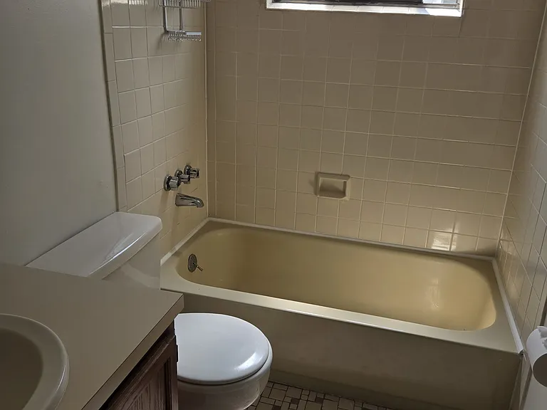 0 Bellmore Ave #1 — Photo 9