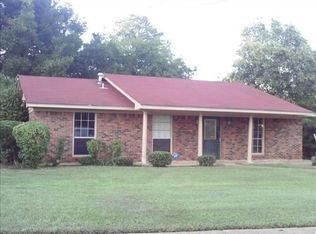 302 Kroy Dr, Montgomery, AL 36117