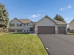 13409 Parkwood Dr, Burnsville, MN 55337