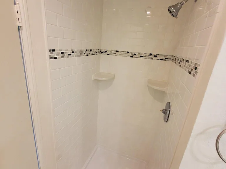 76 N Sierra Bonita Ave #1 — Photo 12