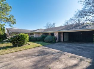 4107 Breakwood Dr, Houston, TX 77025