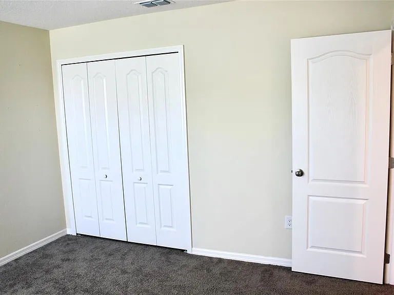 4723 Coral Castle Dr — Photo 15