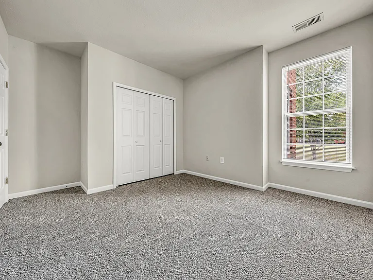 Enclave Apartments — Photo 12