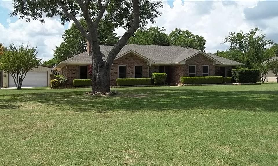 1st image of 903 Rock Creek Dr