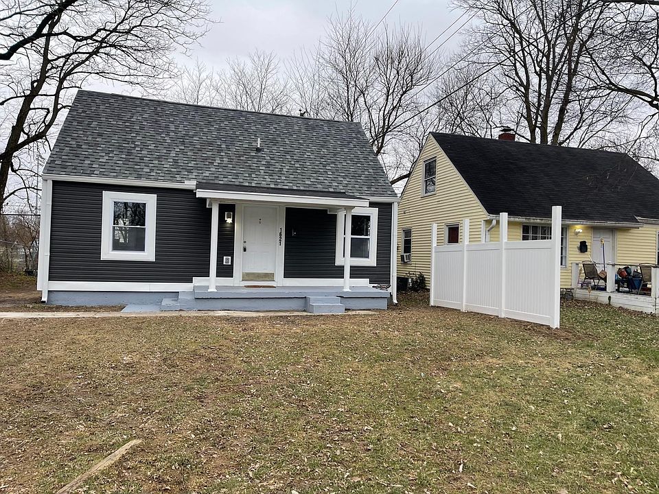 1st image of 1621 E 44th St #1621