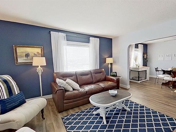 4th image of 5501 N 51st St