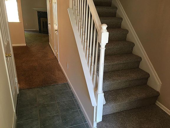 3rd image of 2623 Cottage Pl