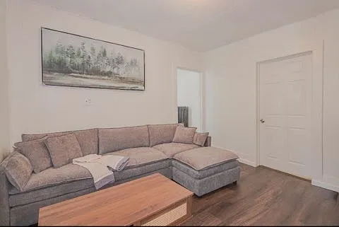 2120 Robin Street - 2 — Photo 3