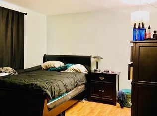 1980 Selmarten Rd #19, Aurora, IL 60505