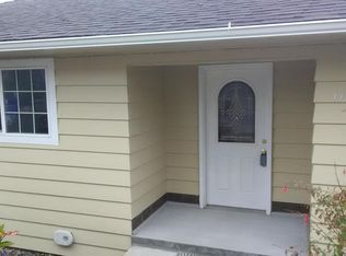 113 SW Cottage St, Newport, OR 97365