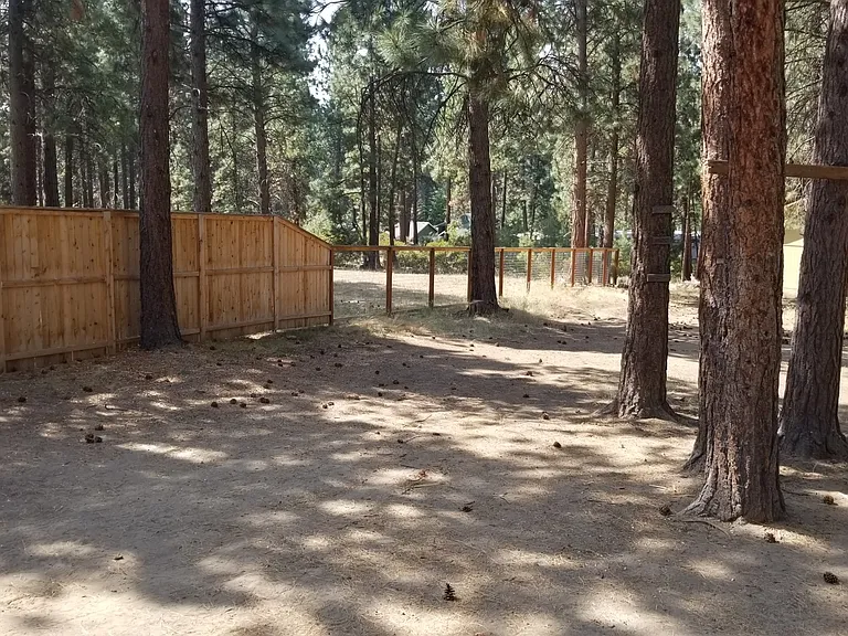 60115 Crater Rd — Photo 16