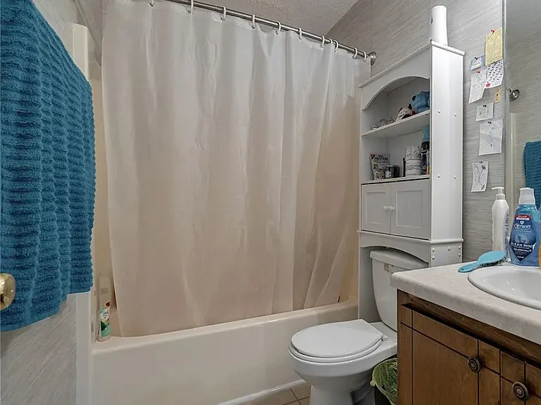 144 Tamara Ct — Photo 10