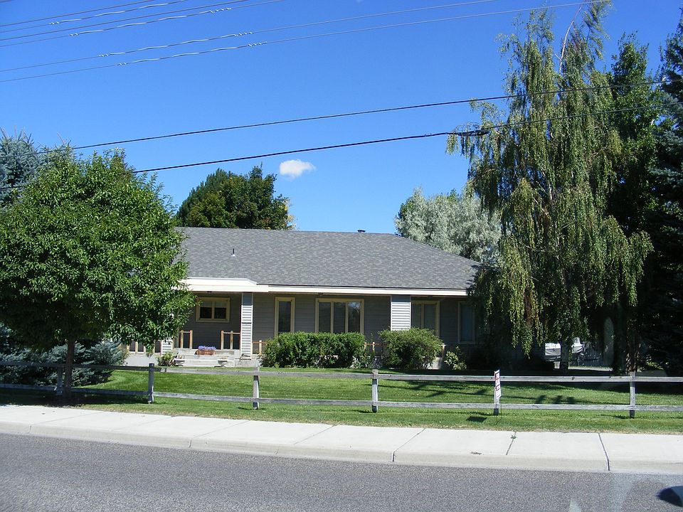 1st image of 3266 Nina Dr