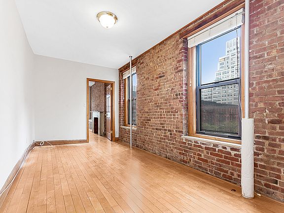 3rd image of 1593 York Ave #4B