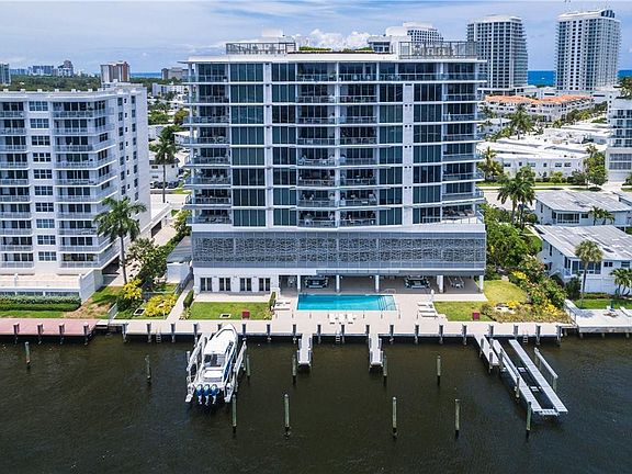 3rd image of 435 Bayshore Drive #402